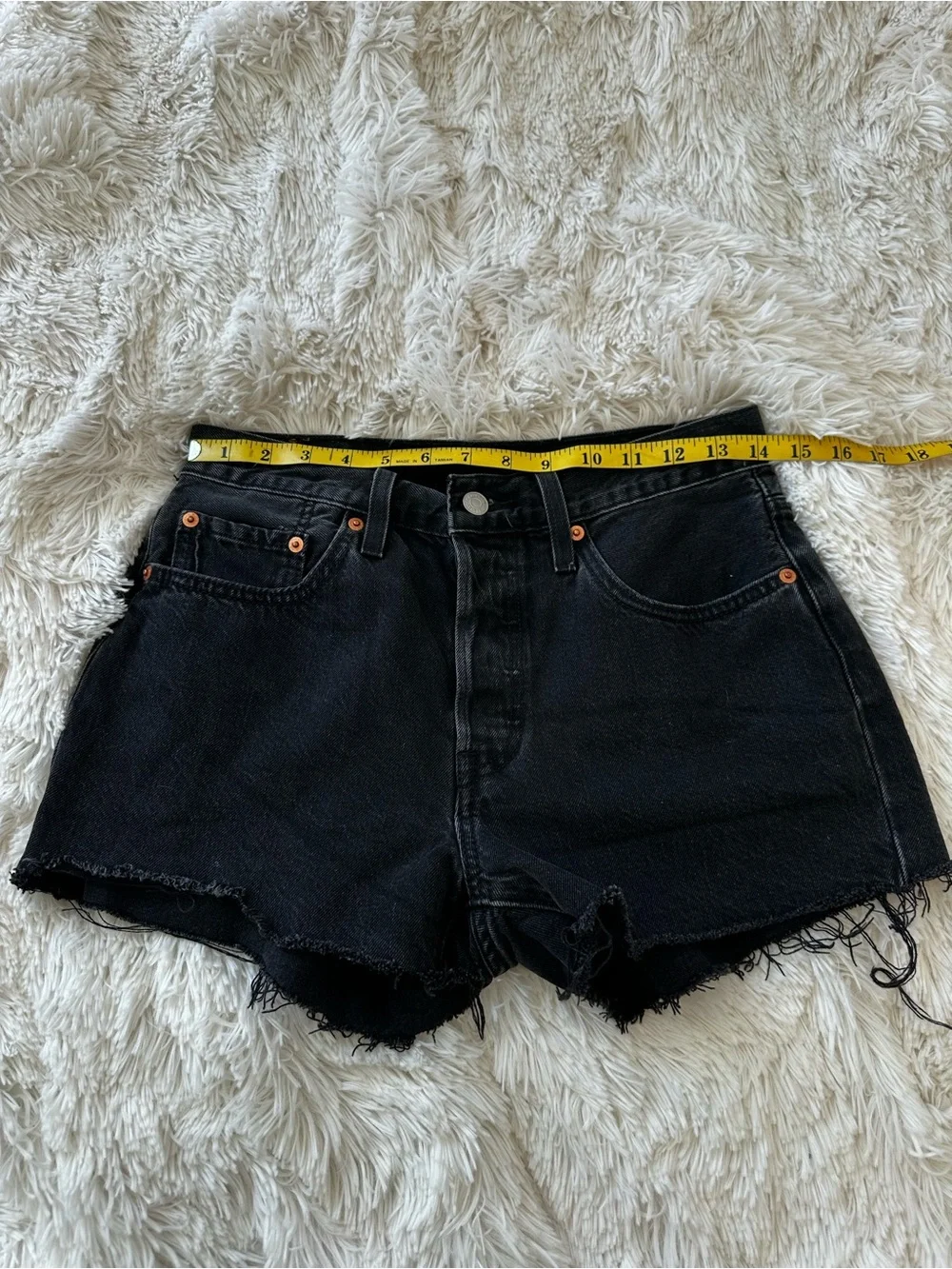 LEVI’S 501 Original Black Cutoff Denim Shorts High Rise Raw Hem Women’s 27